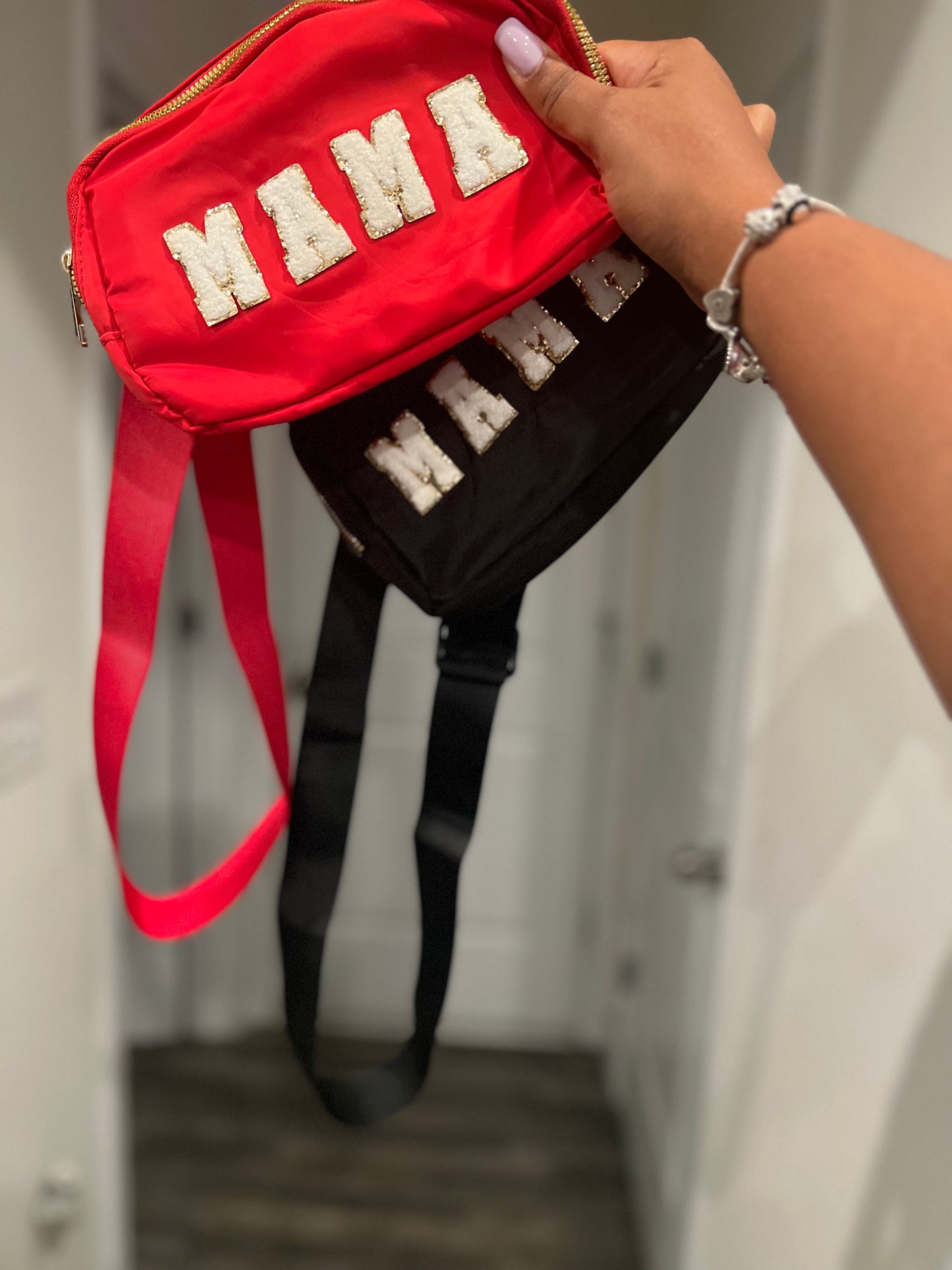 Mama Chest Bag