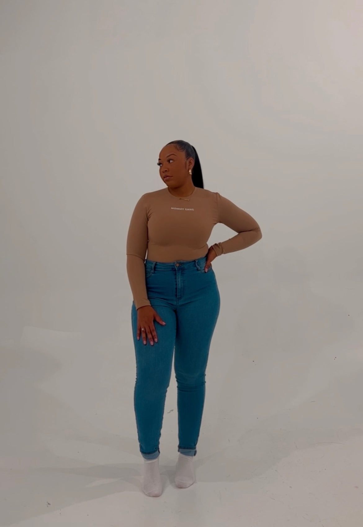 Beige Mama